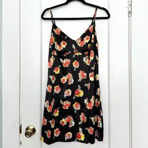 Heidi Klum Intimates Flower Print Slip - Size L - Black